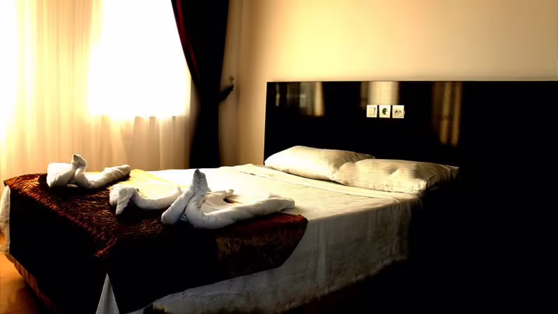 LARA PALACE HOTEL