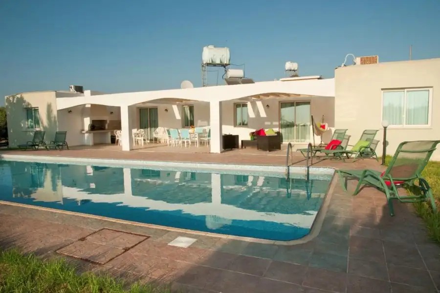 AMALTHIA VILLAS
