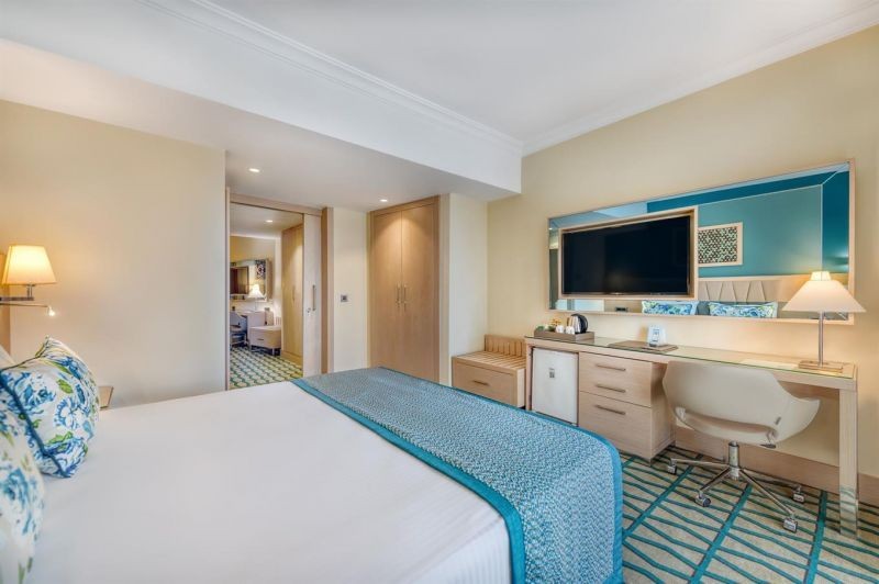 deluxe junior suite