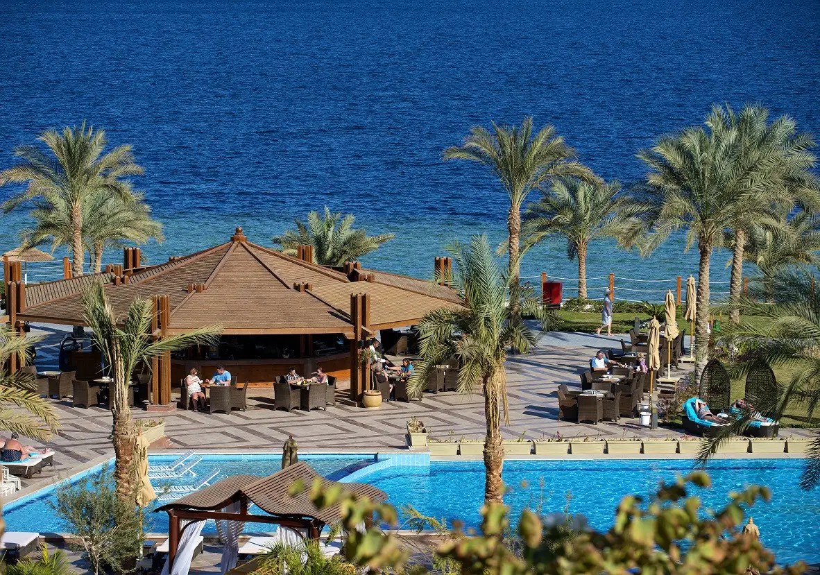 POSH CLUB BY SUNRISE GRAND SELECT MONTEMARE RESORT