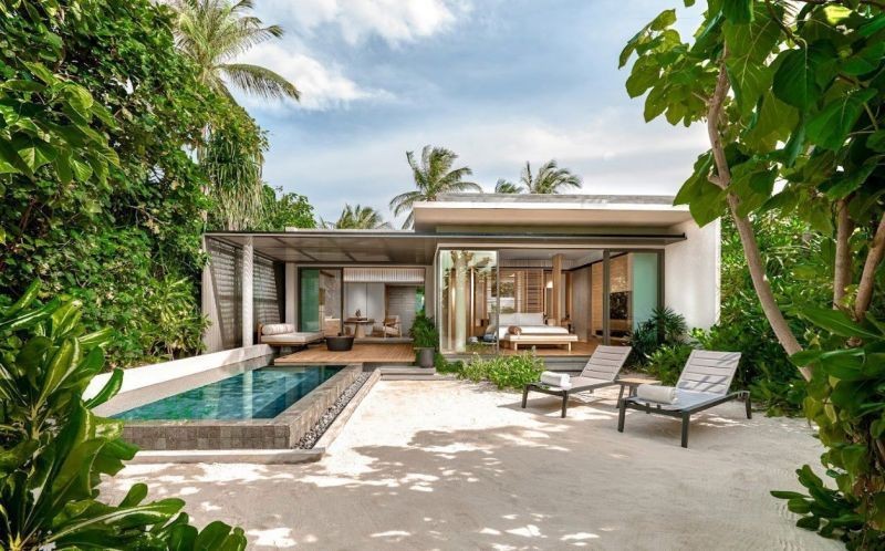 beach pool villa
