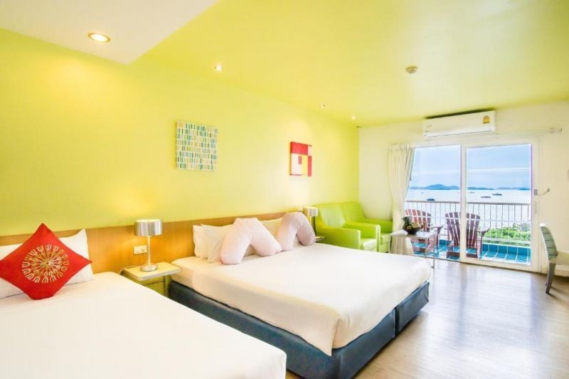 deluxe sea view