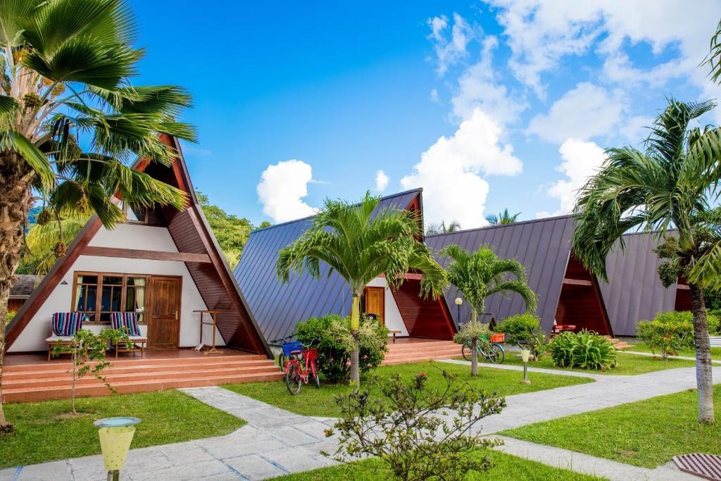 LA DIGUE ISLAND LODGE