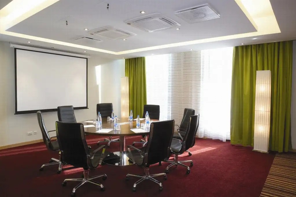 COSMOS SAINT-PETERSBURG PULKOVSKAYA HOTEL (КОСМОС ПУЛКОВСКАЯ)