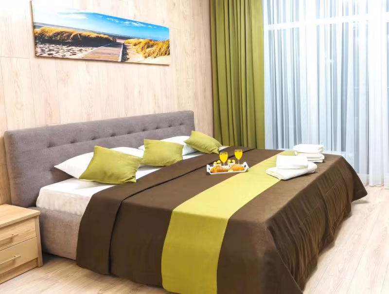 BALTIC LUXURY (БАЛТИК ЛАКШЕРИ)