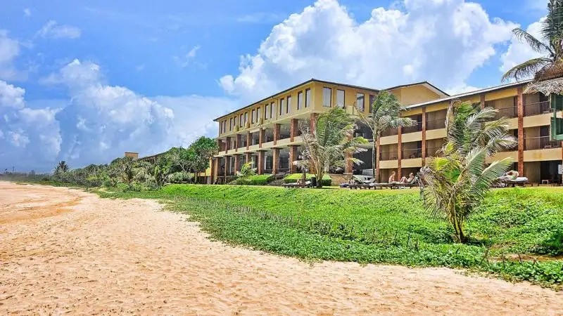 THE LONG BEACH RESORT