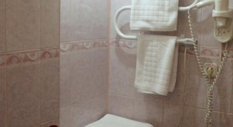 МОЛОДЕЖНАЯ