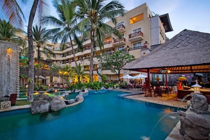 KUTA PARADISO