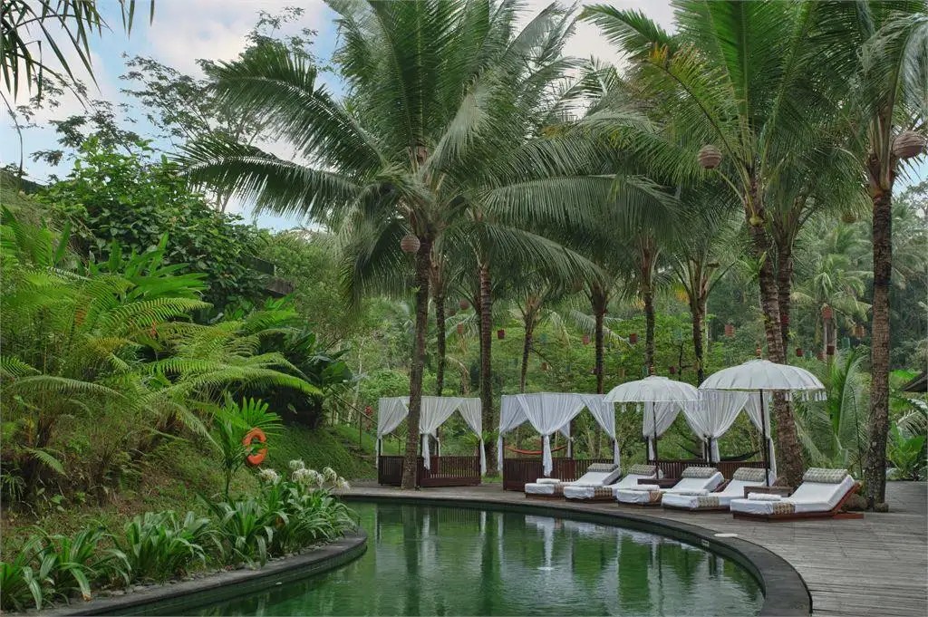 KOMANEKA BISMA UBUD