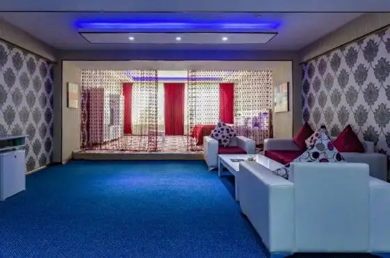 QORQUD PLAZA HOTEL
