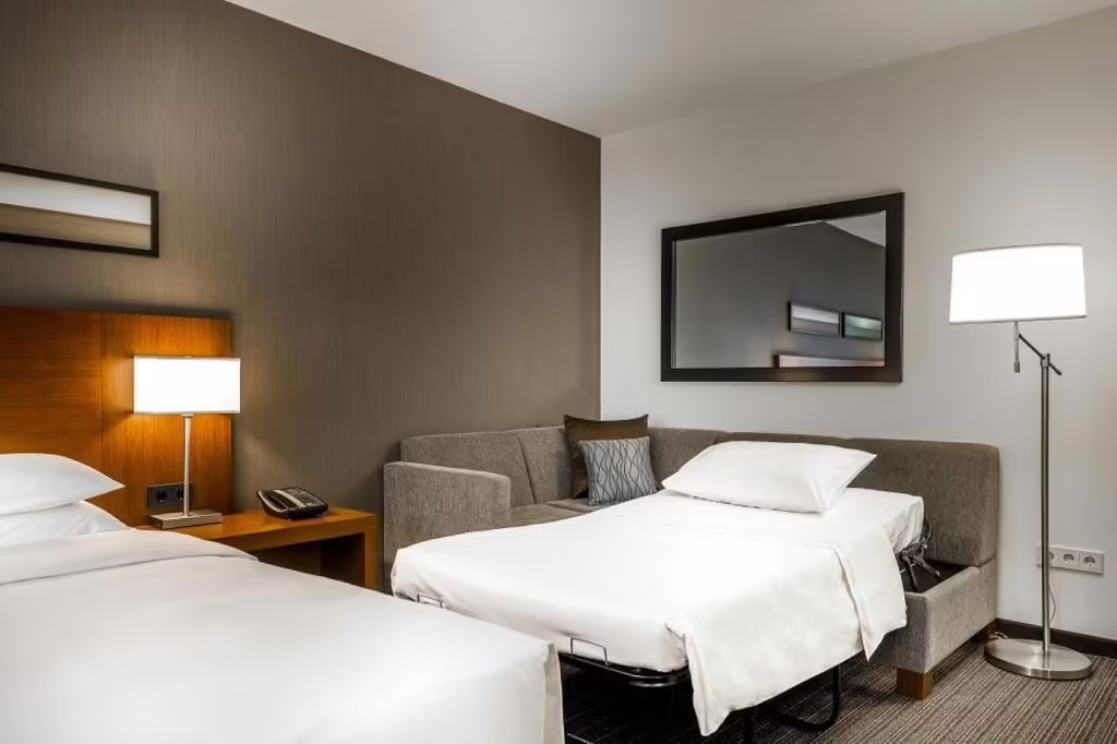 YEREVAN PLACE (EX. HYATT PLACE YEREVAN)