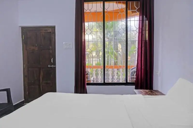 LOURDES BEACH RESORT