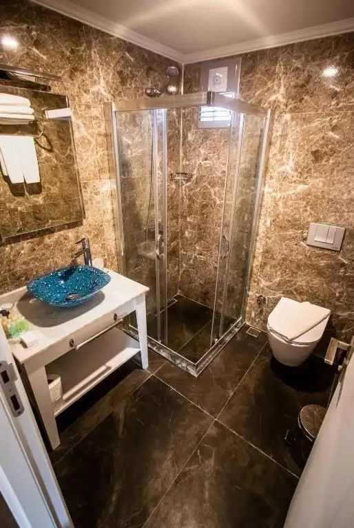 MODERN LIFE HOTEL