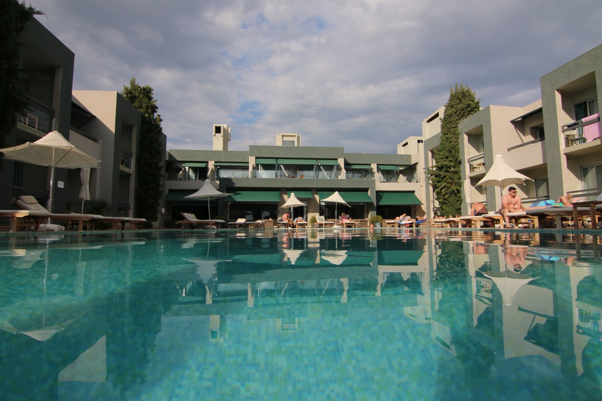 AMBROSIA HOTEL BEACH & SPA