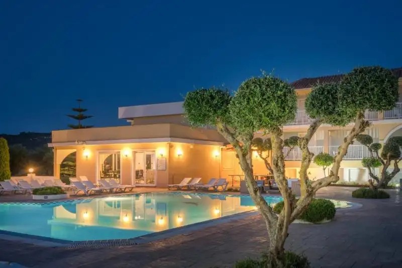 FILOXENIA HOTEL TSILIVI