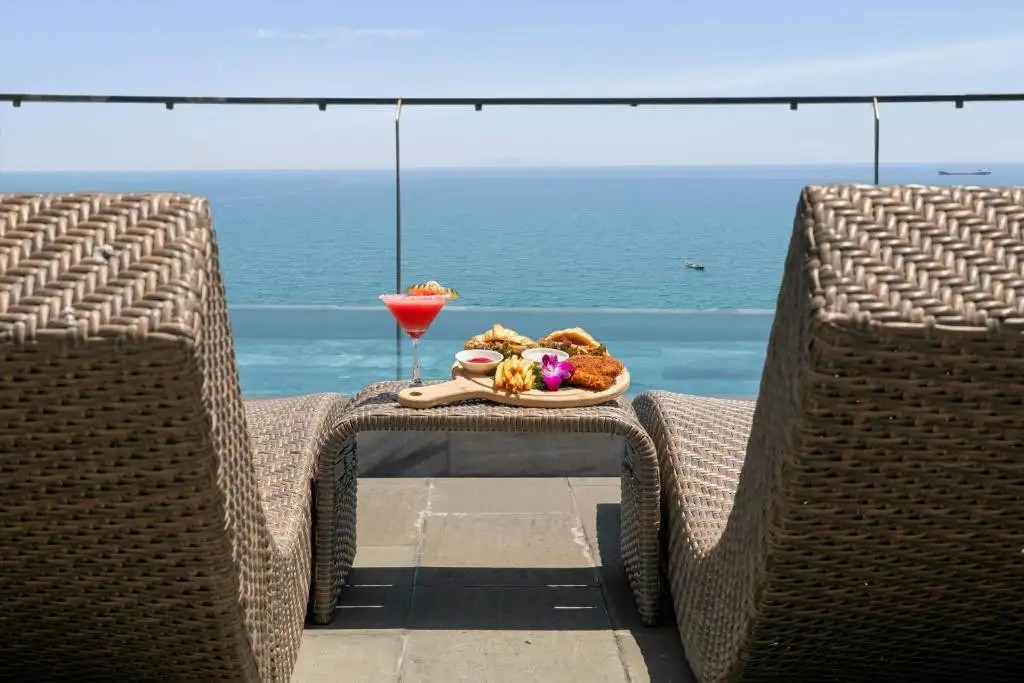 MANGATA BEACHFRONT HOTEL DANANG
