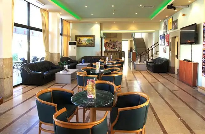 POSEIDON HOTEL AND APARTMENTS