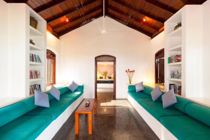 APA VILLA THALPE