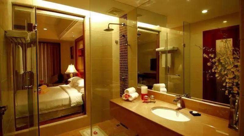 SANYA ZHENGYANG INTERNATIONAL HOTEL (EX. HAIXING PALM RESORT)