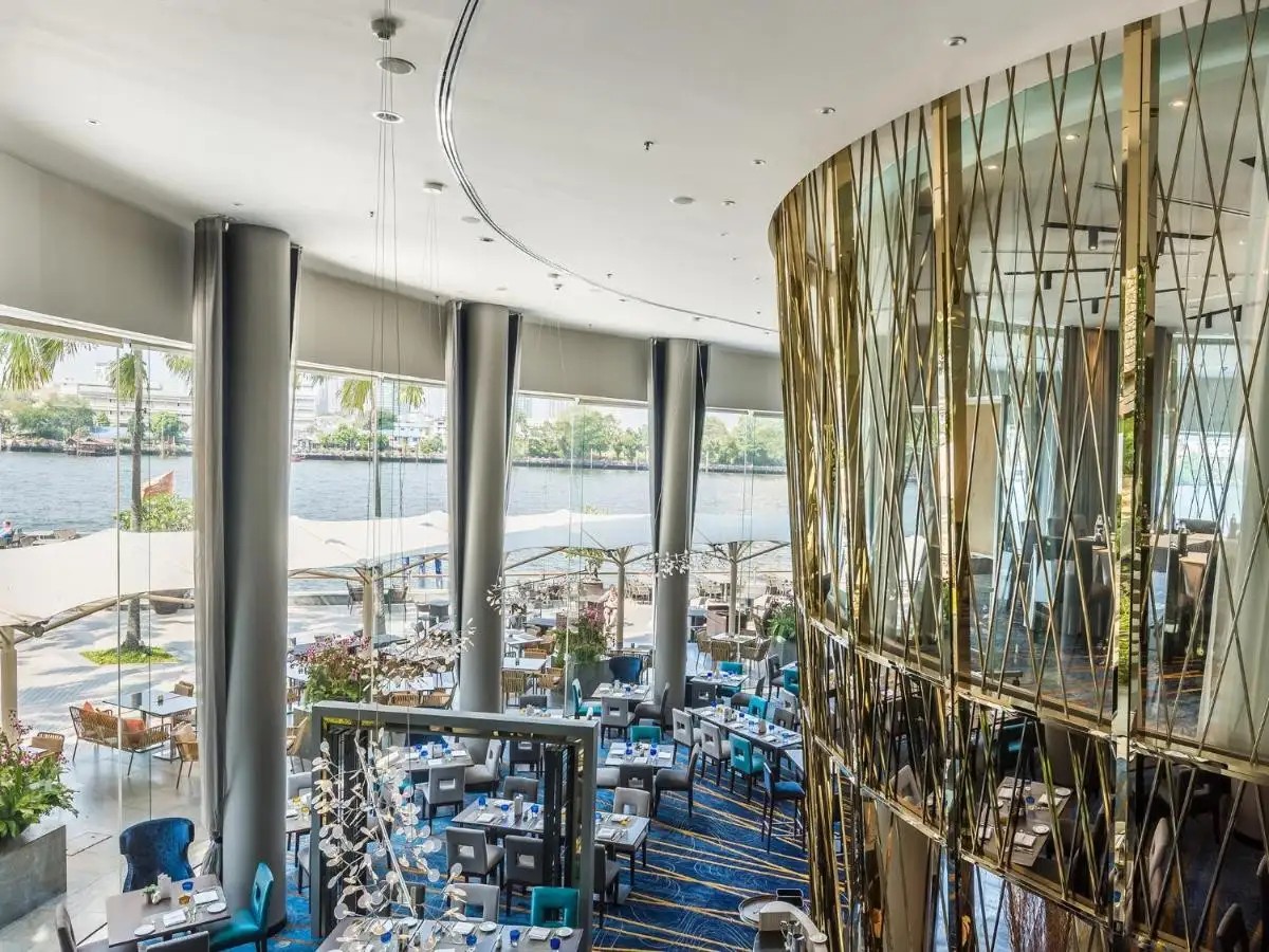 CHATRIUM HOTEL RIVERSIDE