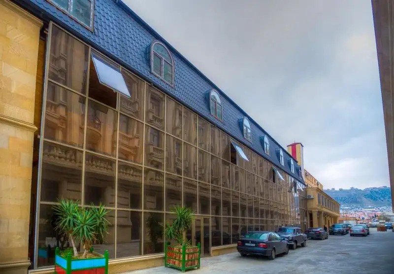 RENESSANS HOTEL BAKU