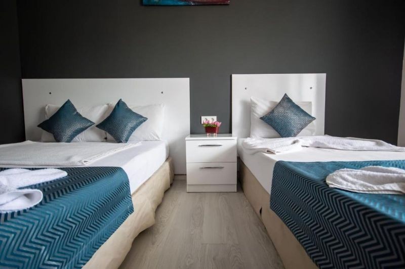 MOONBOW BEACH HOTEL