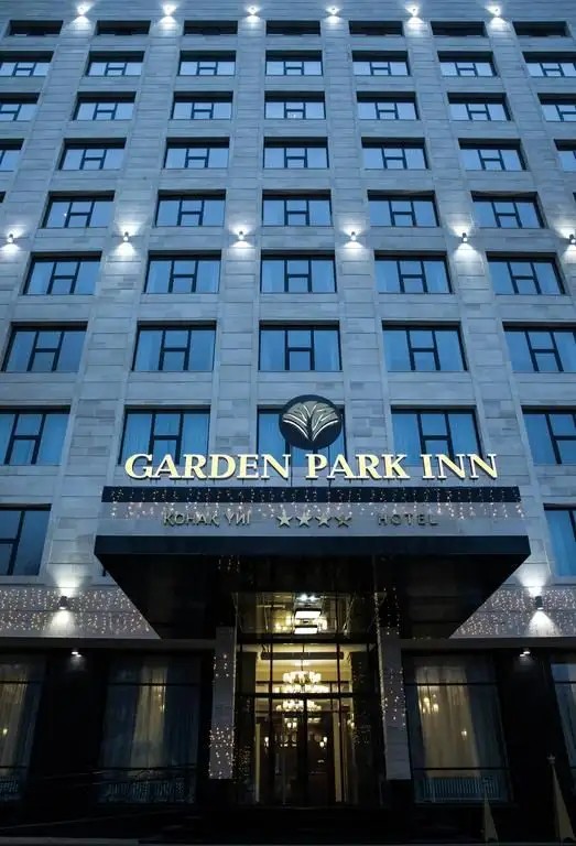 GARDEN PARK INN