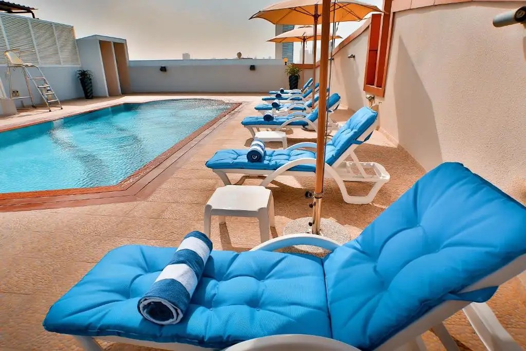 SIGNATURE HOTEL AL BARSHA