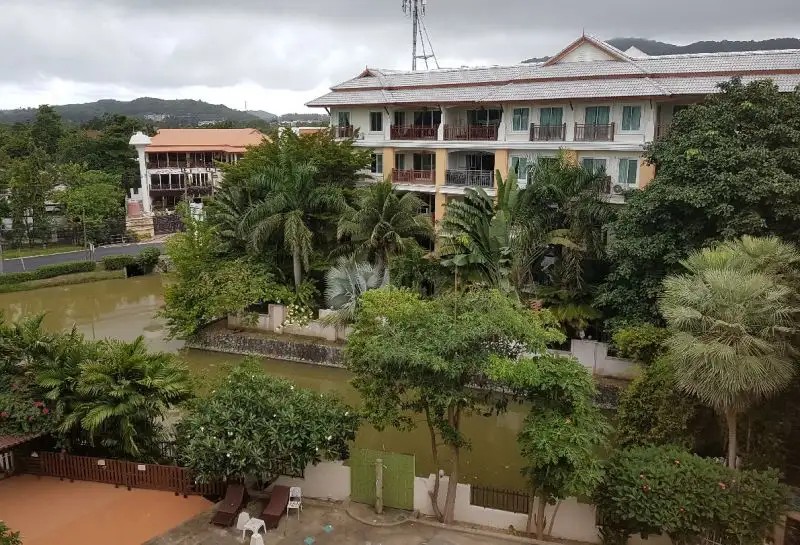 PALM BREEZE RESORT
