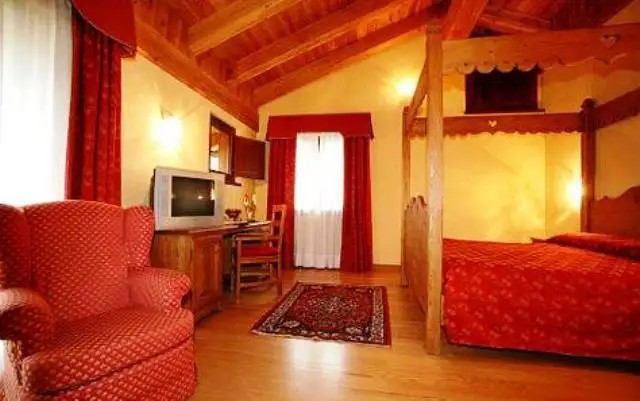 MAISON SAINT JEAN