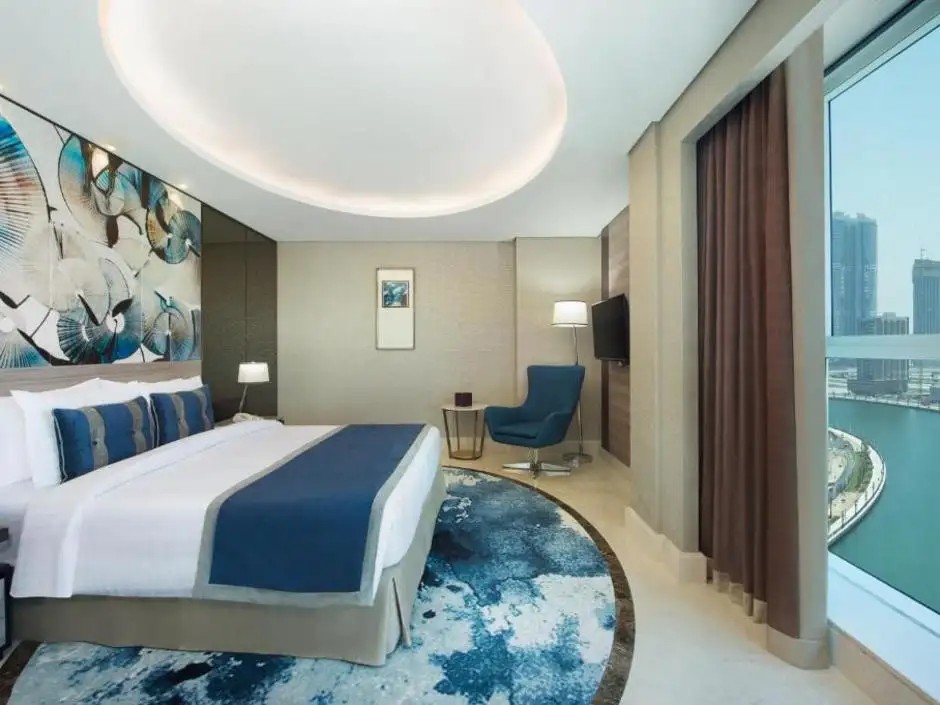 GULF COURT HOTEL BUSINESS BAY