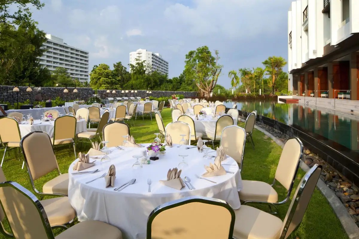 BEST WESTERN PLUS SERENITY