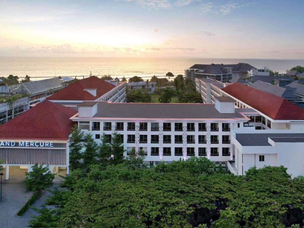 GRAND MERCURE BALI SEMINYAK