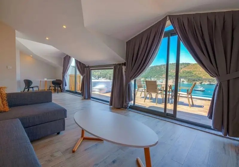 BLISS SUITES & HOTELS