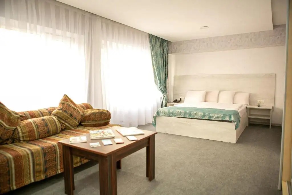 BULVAR INN