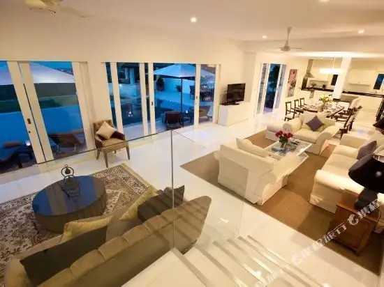 VILLA MULLION COVE
