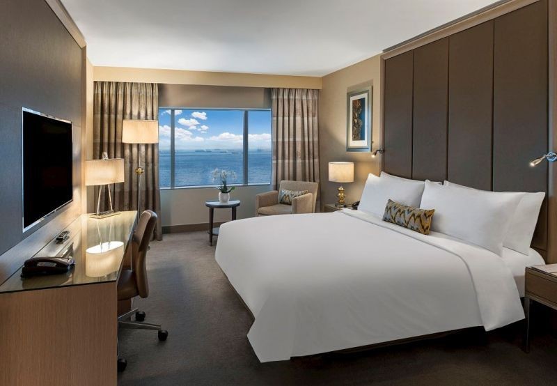 deluxe sea view