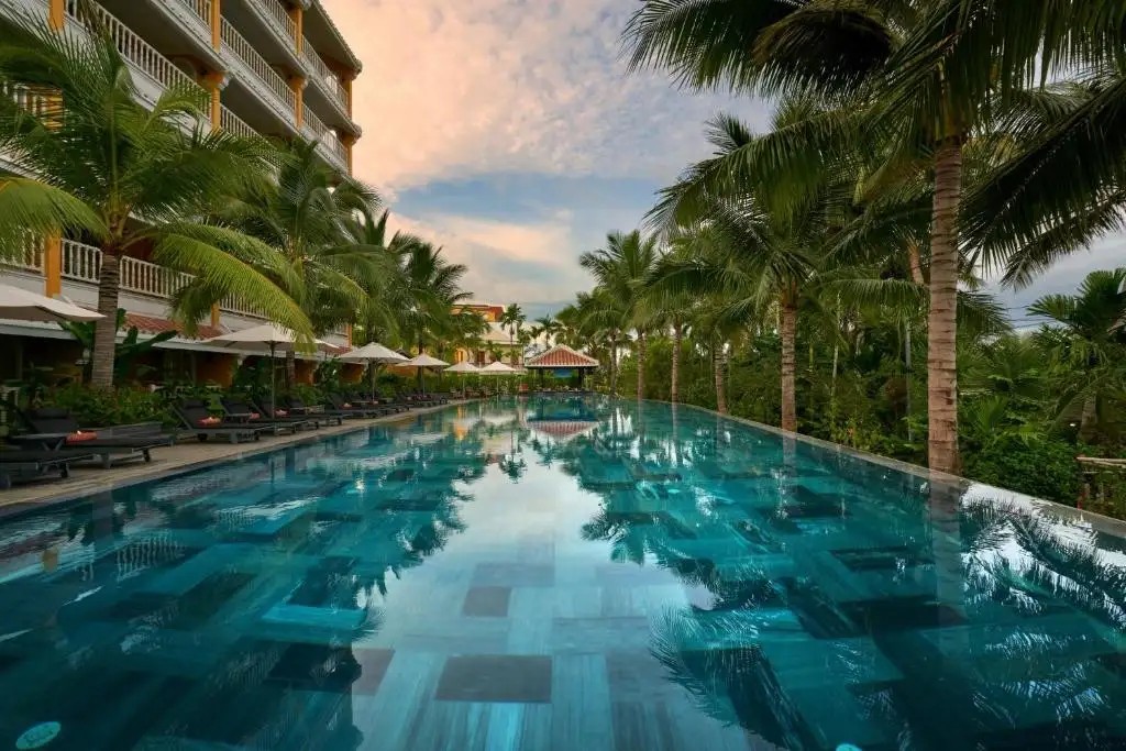LA SIESTA RESORT & SPA