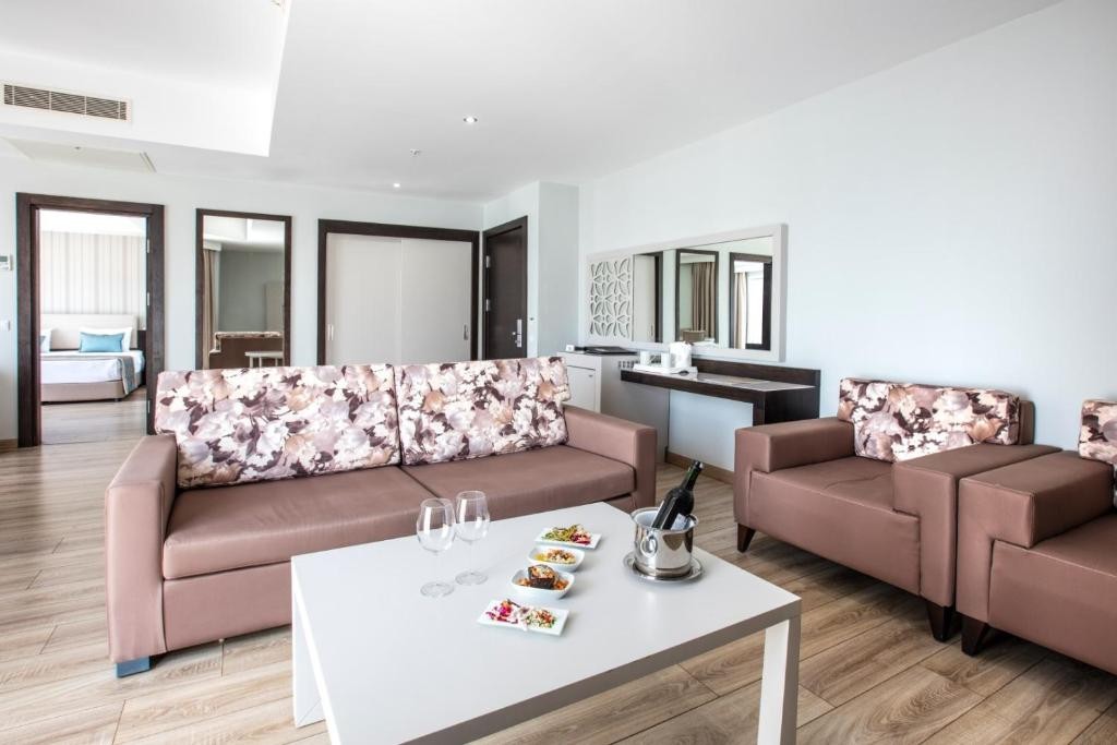 ARIA CLAROS BEACH SPA & RESORT (EX. ONYRIA CLAROS)
