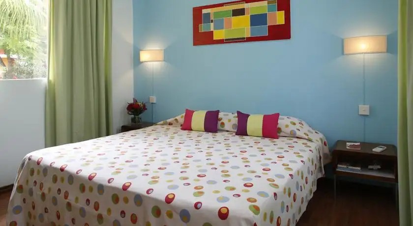 VERANDA TAMARIN HOTEL