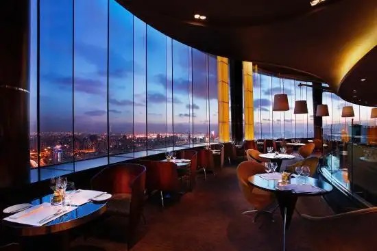 EMBASSY SUITE