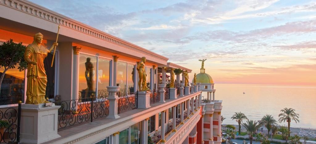 ANTIQUE ROMAN PALACE MUSEUM HOTEL ADULTS ONLY 16+