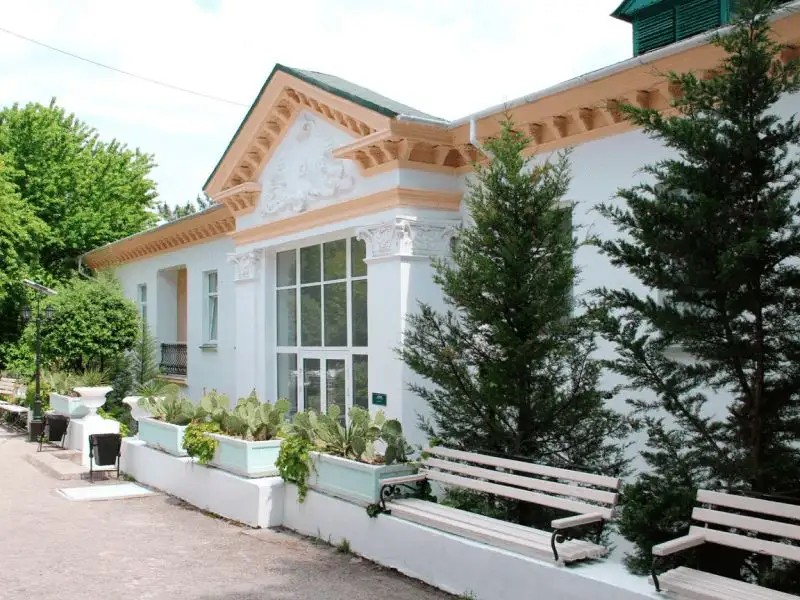 ГОРНОЕ СОЛНЦЕ АЛУПКА