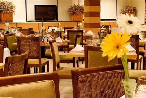 BLUE TREE PREMIUM LONDRINA