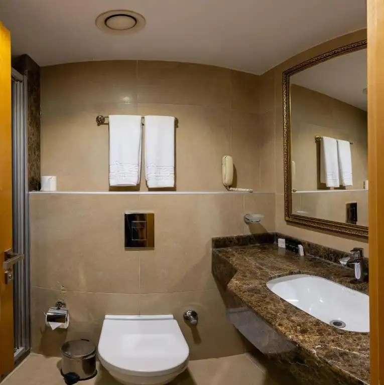AVEN HOTEL TAKSIM (EX. CRESTIUM PRIME SQUARE)