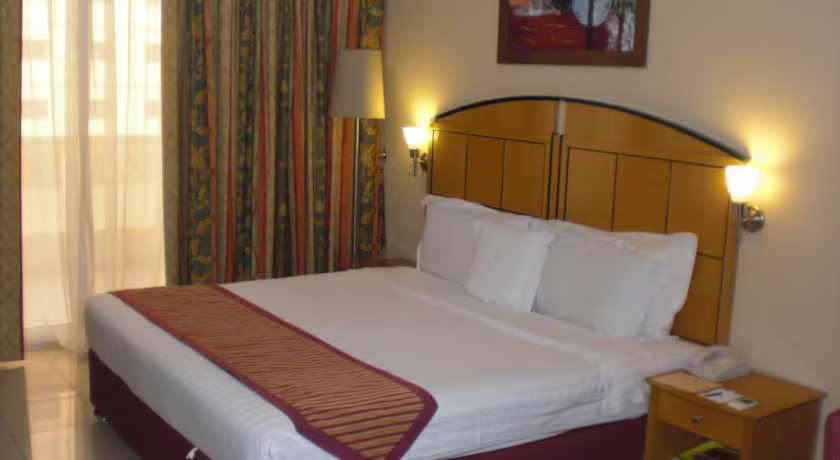 WINCHESTER GRAND DELUXE HOTEL APARTMENTS