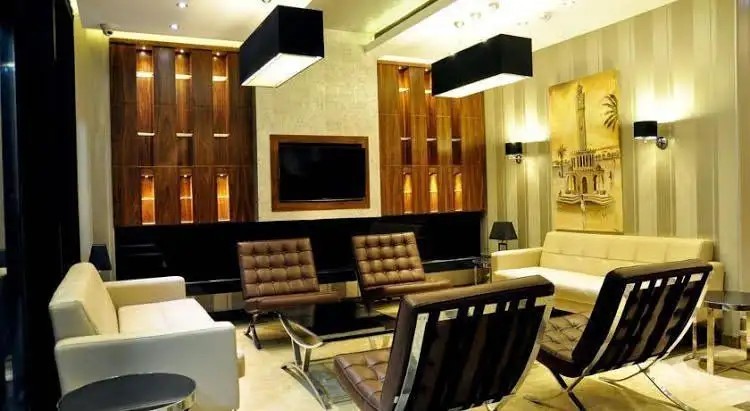 AVIN HOTEL