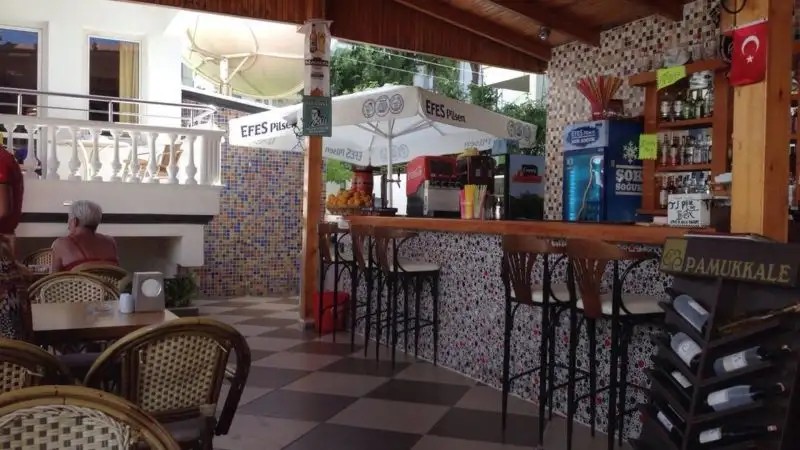 CLUB CEYLAN APART HOTEL