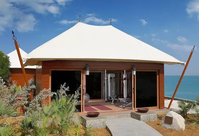 THE RITZ-CARLTON AL HAMRA BEACH (EX. BANYAN TREE)