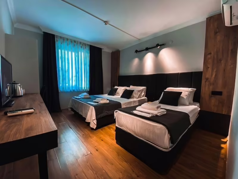 TEPE HOTEL & BUSINESS SUITE